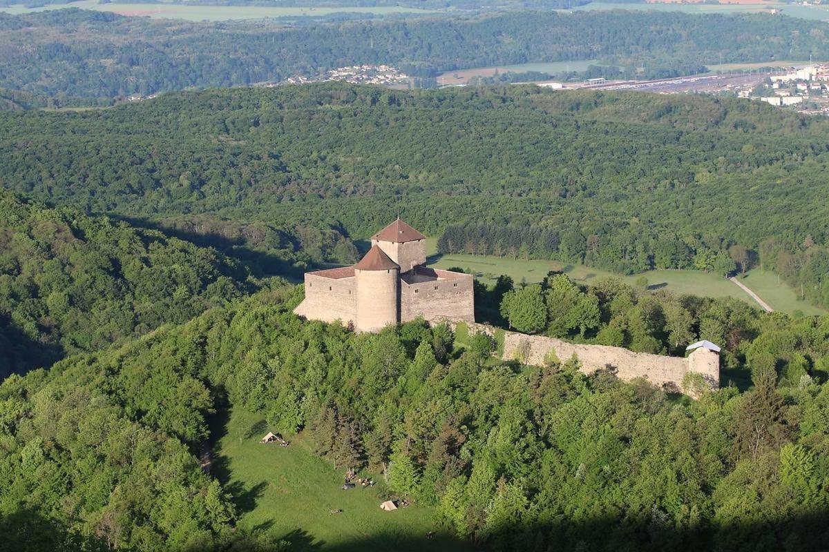 Gite Brin De Nature Au Coeur De La Nature Bugiste Ambérieu-en-Bugey Exterior photo